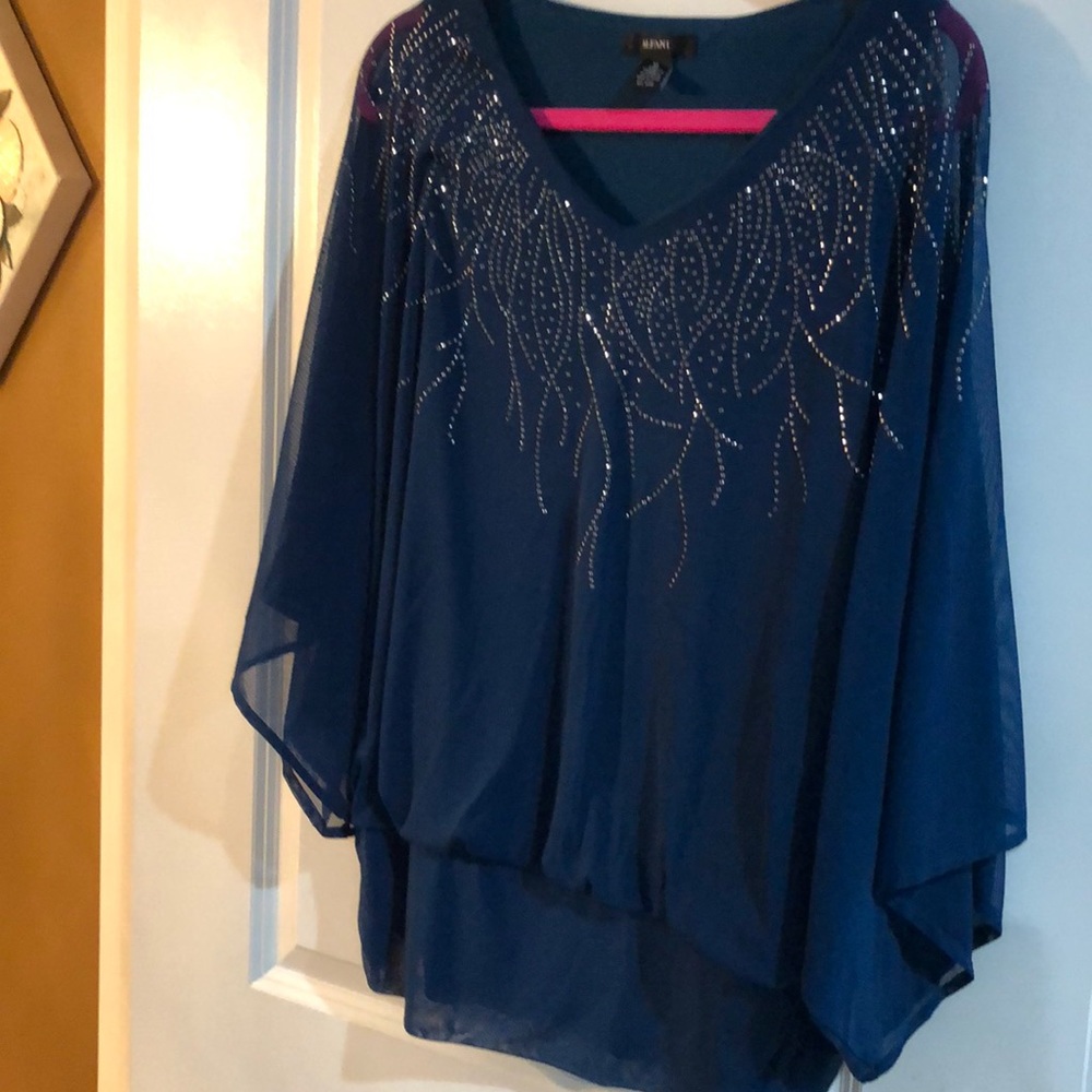 Women’s top